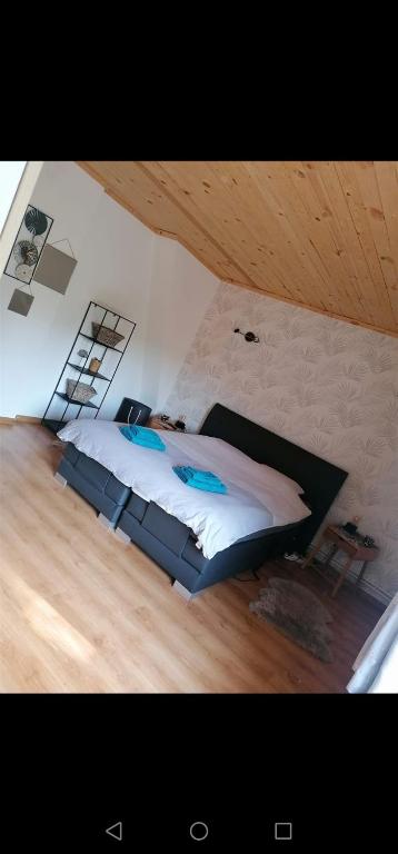 La maison d à côté room 5